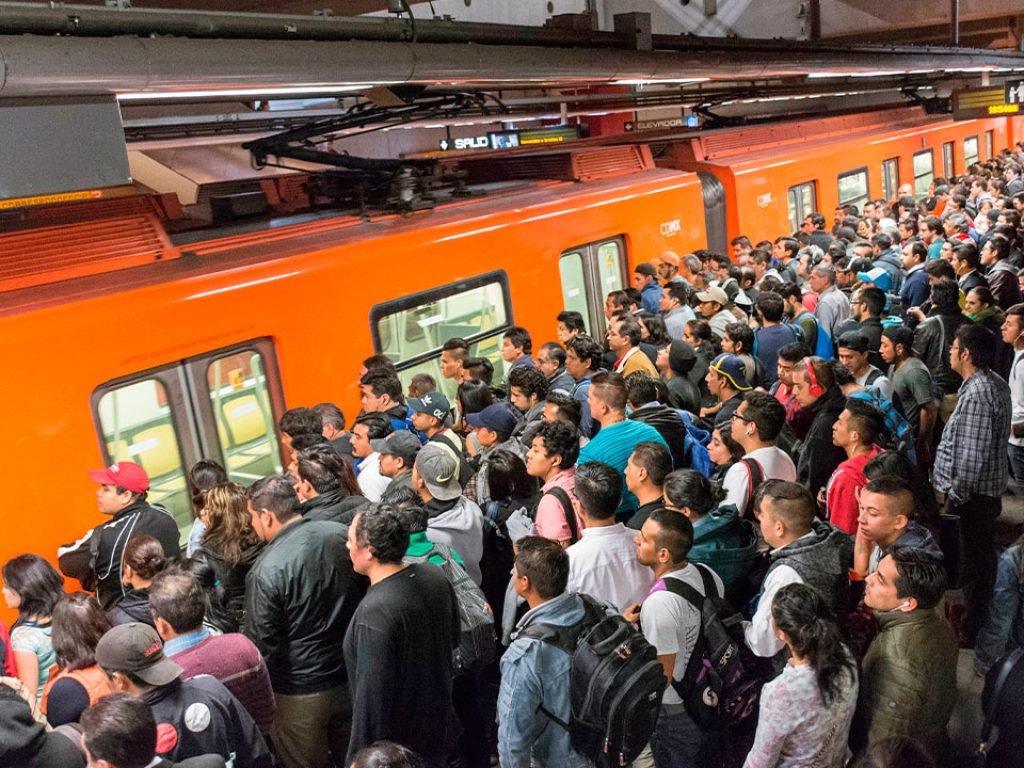 Rock Mexicano para soportar el Metro
